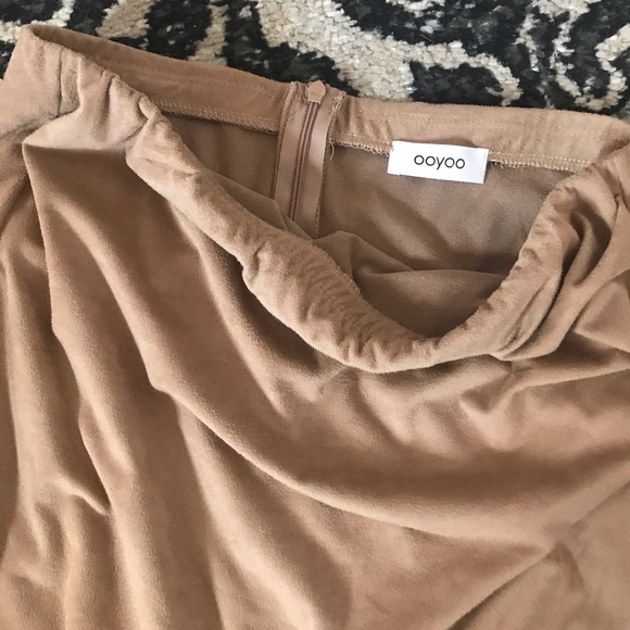 Tan Suede Skirt - Picture 2 of 3